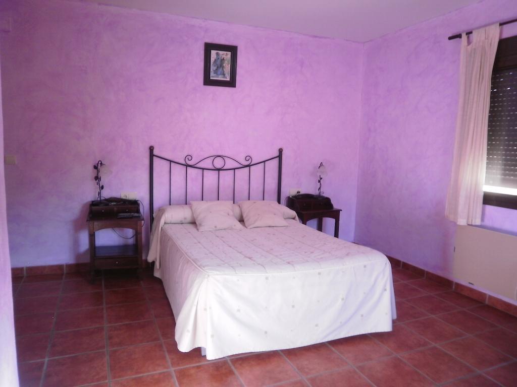 Hostal El Olmo Камарена-де-ла-Сьерра Номер фото